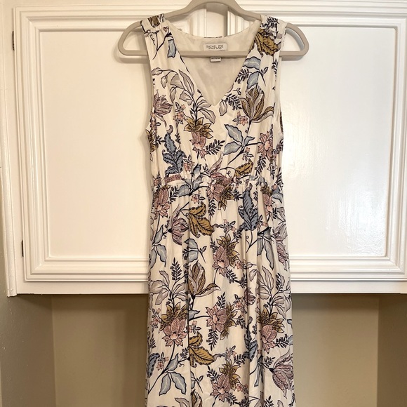 Rachel Zoe Dresses & Skirts - Rachel Zoe Floral Sleeveless Dress Size 6